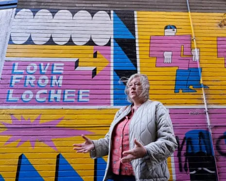 Lochee Declines Billionaire Provocations, Upholding Community Spirit In Response
